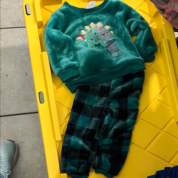 Green Dinosaur Sweatshirt and Plaid Pants Set - Picture 1 of 1
